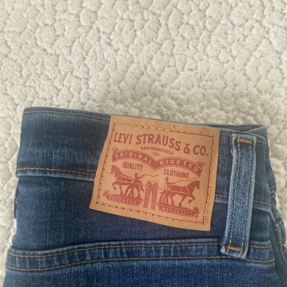 Levi's Dark Blue High Rise Jeans